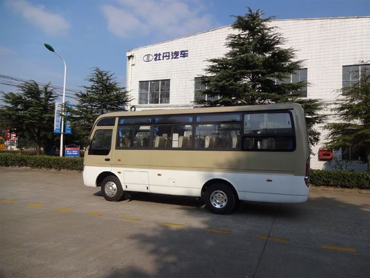 Chine Le voyage diesel d'étoile de sièges courants du moteur 25 transporte le véhicule utilitaire de luxe fournisseur