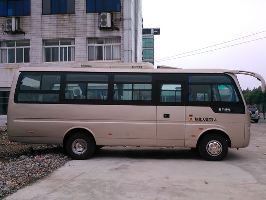 Chine Le voyage diesel d'étoile de Safetly transporte le passager Van des biens 30 avec la boîte de vitesse manuelle fournisseur
